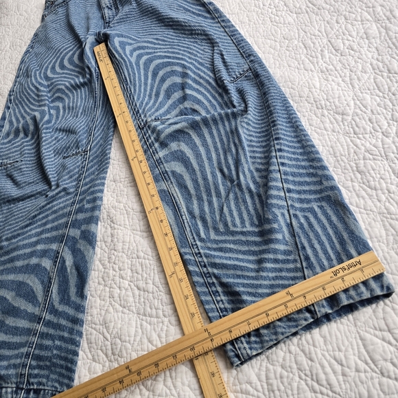 Urban Outfitters BDG Extreme Baggy Jean Psychedelic Wavy Print - Picture 11 of 16